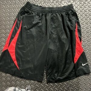 Nike basketball shorts size XL